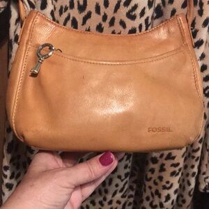 FOSSIL cross body purse genuine Leather honey color tan